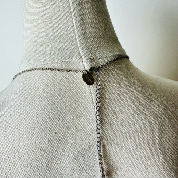 Lovisa Hammered Style Chunky Pendant With A Long Statement Necklace - Picture 8 of 9